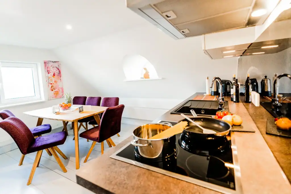 küche ferienwohnung ferienhaus ku galerie ku wohnung esstisch küche